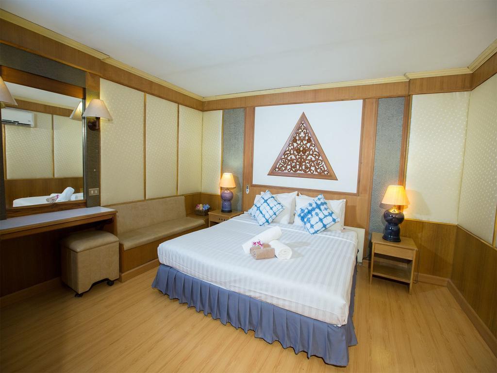Phrae Nakara Hotel Extérieur photo