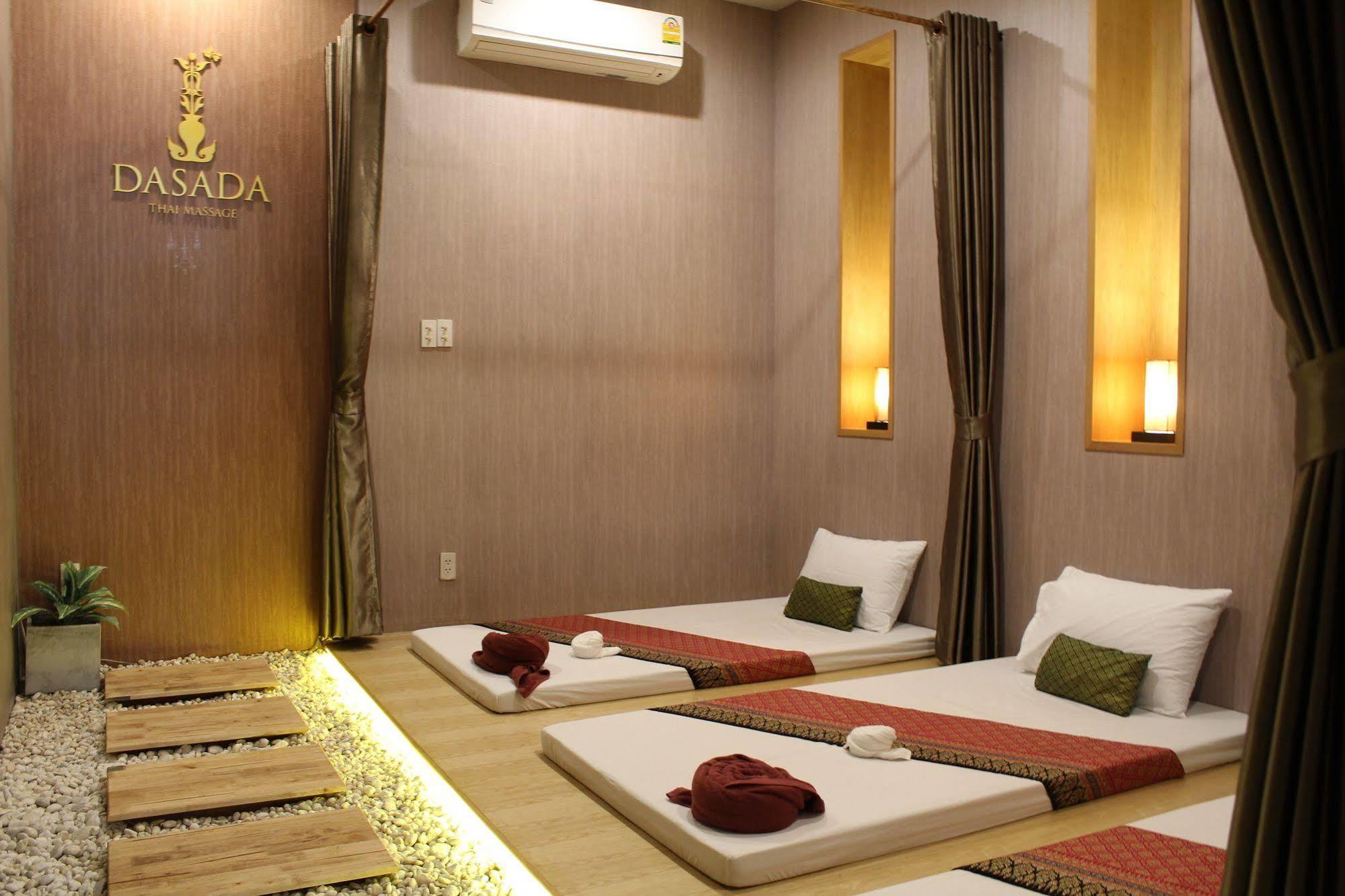 Phrae Nakara Hotel Extérieur photo